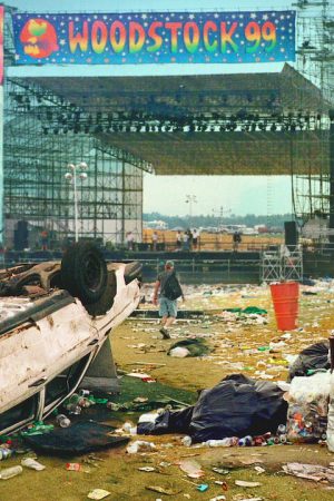 Sự Kiện Thảm Họa: Woodstock 99